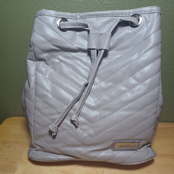 Bella Russo Backpack Purse Gray Taupe Faux Leather Quilted Drawstring Bag NWOT - Picture 6 of 6